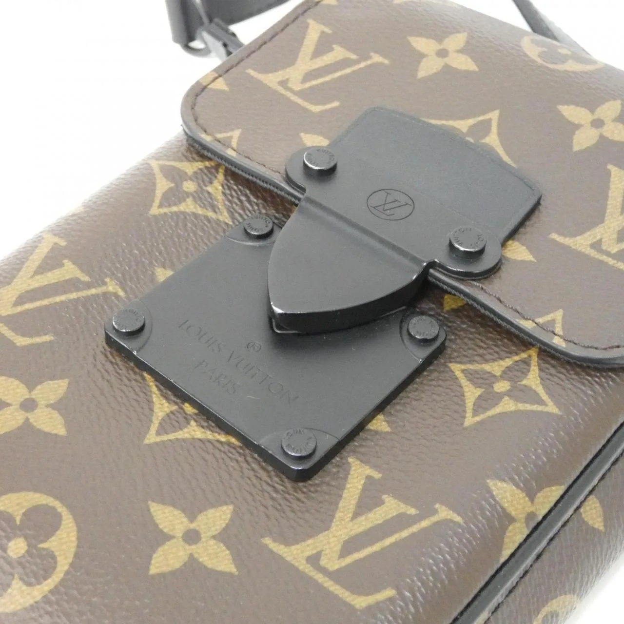 LOUIS VUITTON M81522 Shoulder Monogram 4