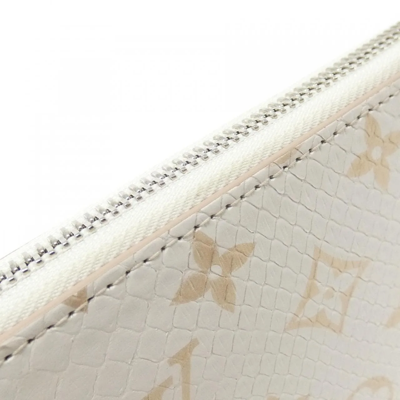LOUIS VUITTON N97773 銀包 皮革 4