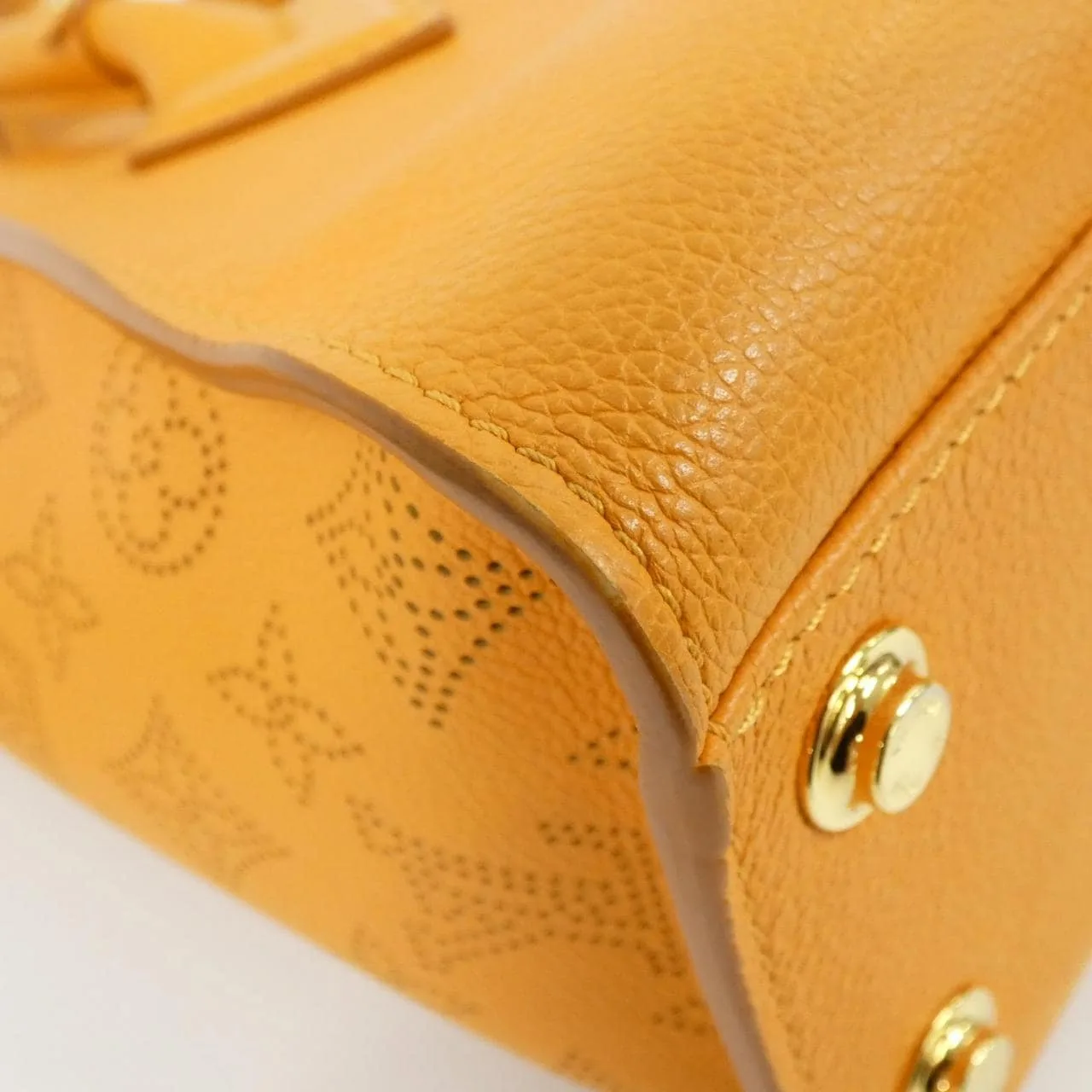LOUIS VUITTON M57730 Handbag 3