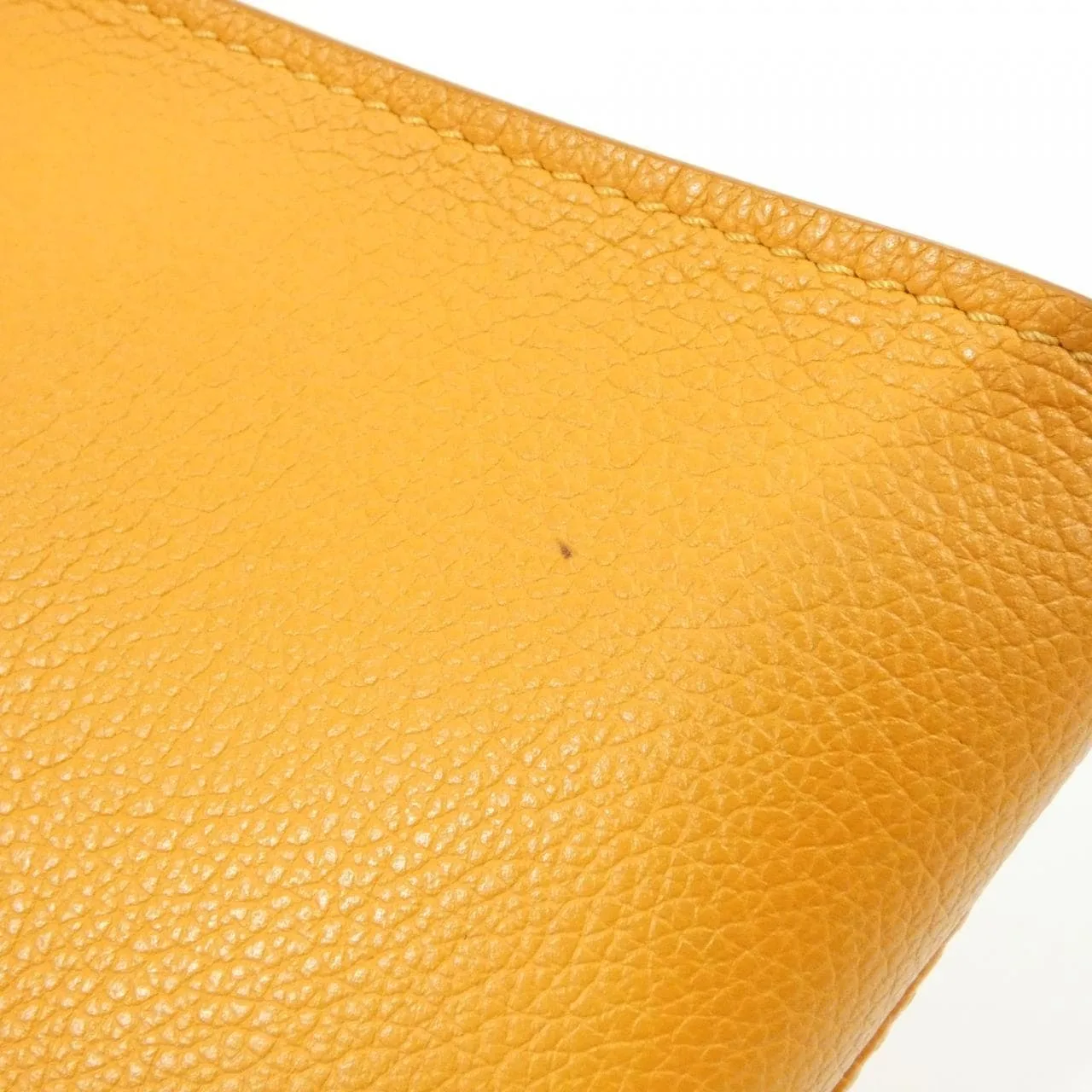 LOUIS VUITTON M57730 Handbag 4