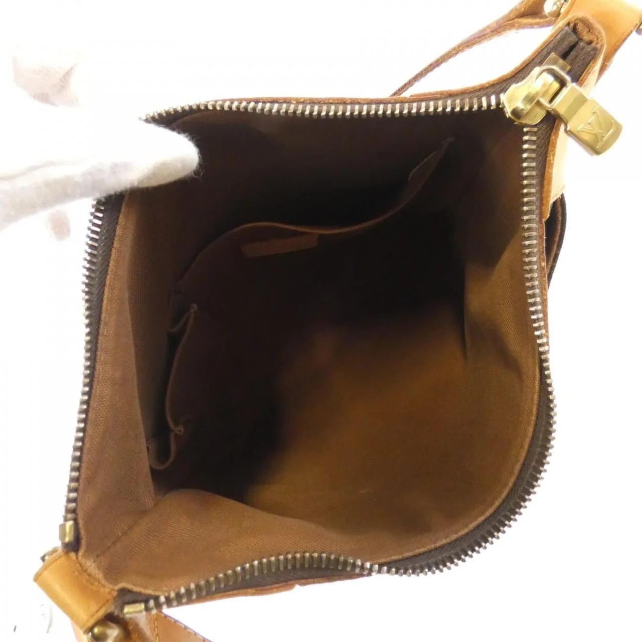 LOUIS VUITTON Odéon M56390 Shoulder Monogram Black Monogram Rank B - Thumbnail 9