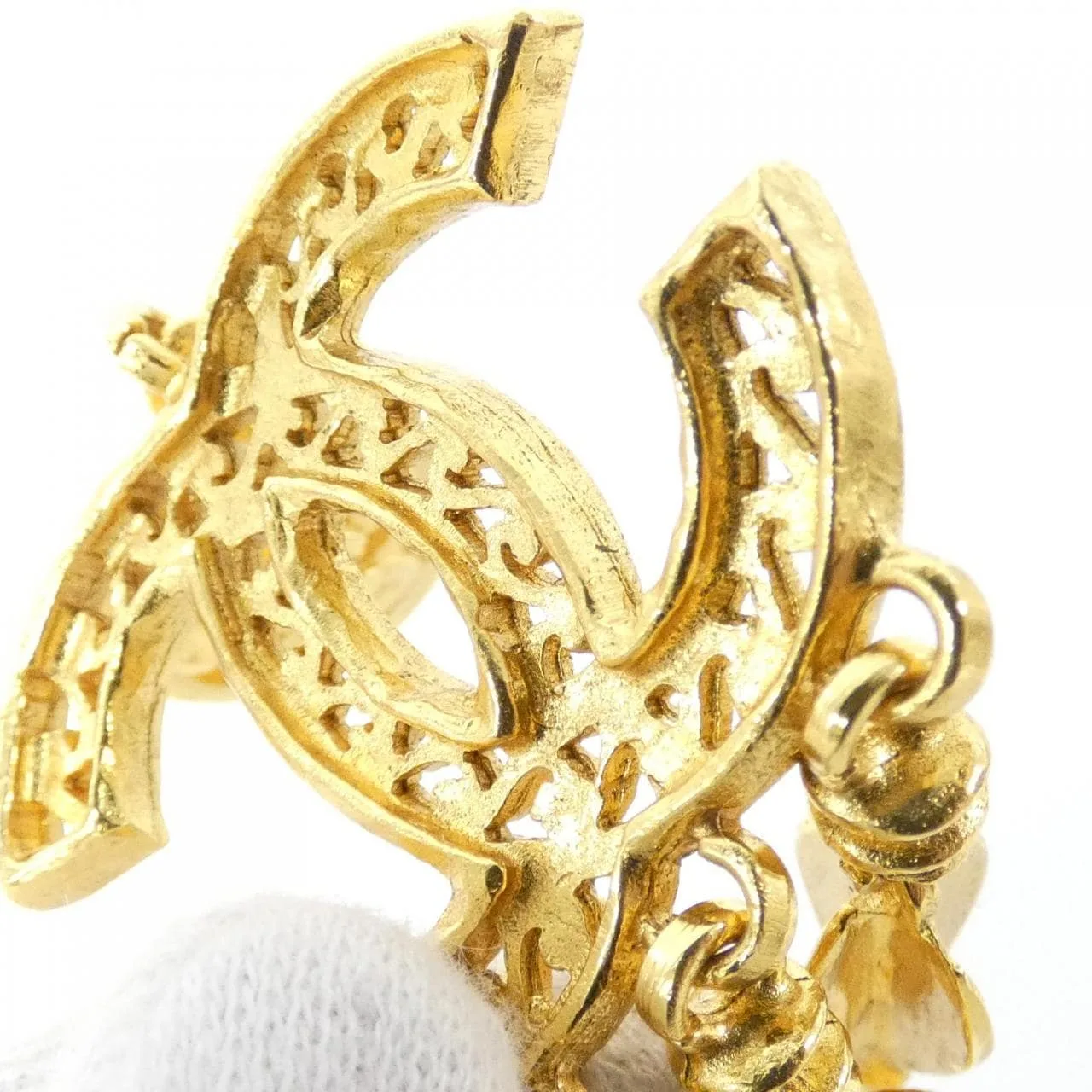 CHANEL Accessories 3