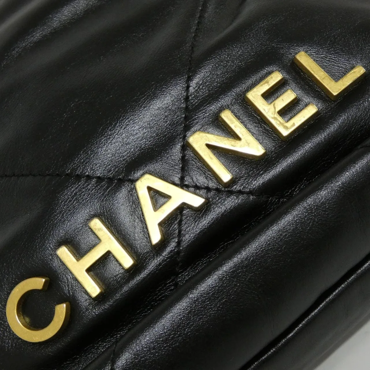 CHANEL Chanel 22 AS3980 Handbag 4
