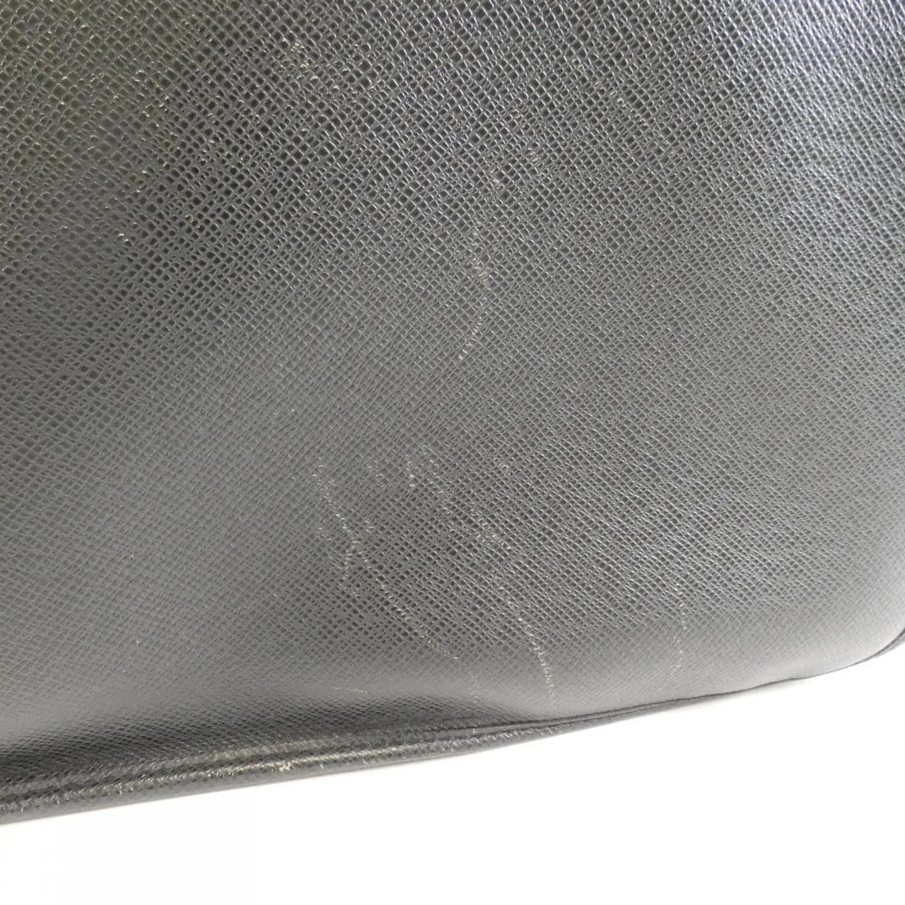 LOUIS VUITTON M32482 肩背包 5