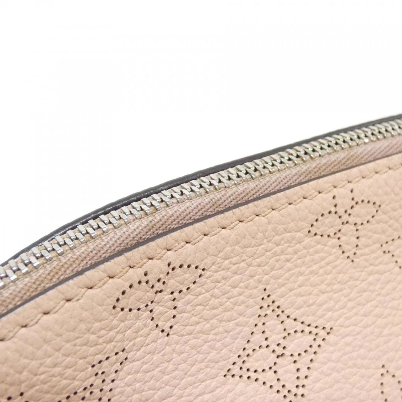 LOUIS VUITTON Mahina M51219 手提包 3