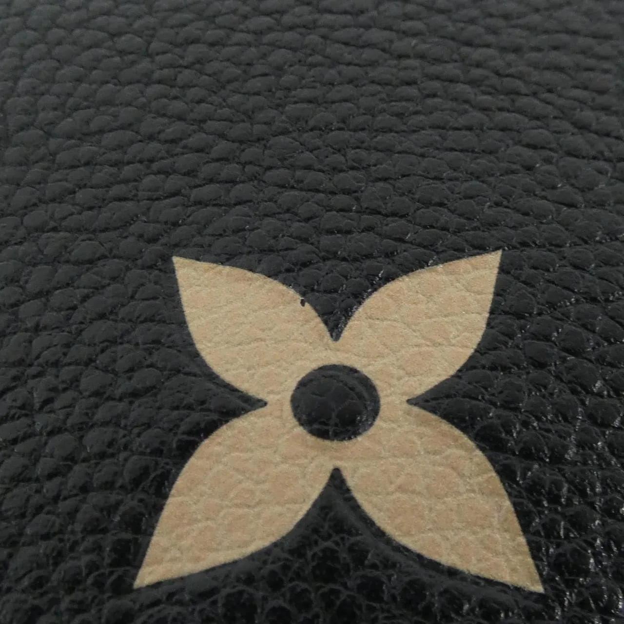 LOUIS VUITTON M82338 Wallet Monogram 4
