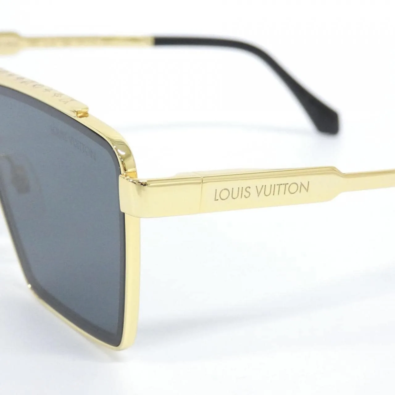 LOUIS VUITTON Z1584U Sunglasses 4