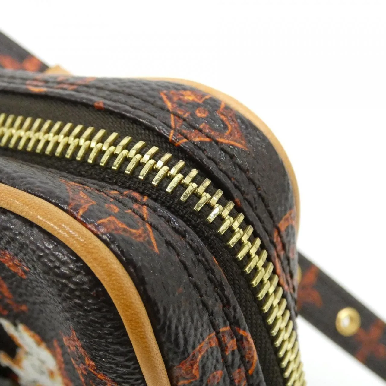 LOUIS VUITTON M44399 Shoulder Lambskin 4