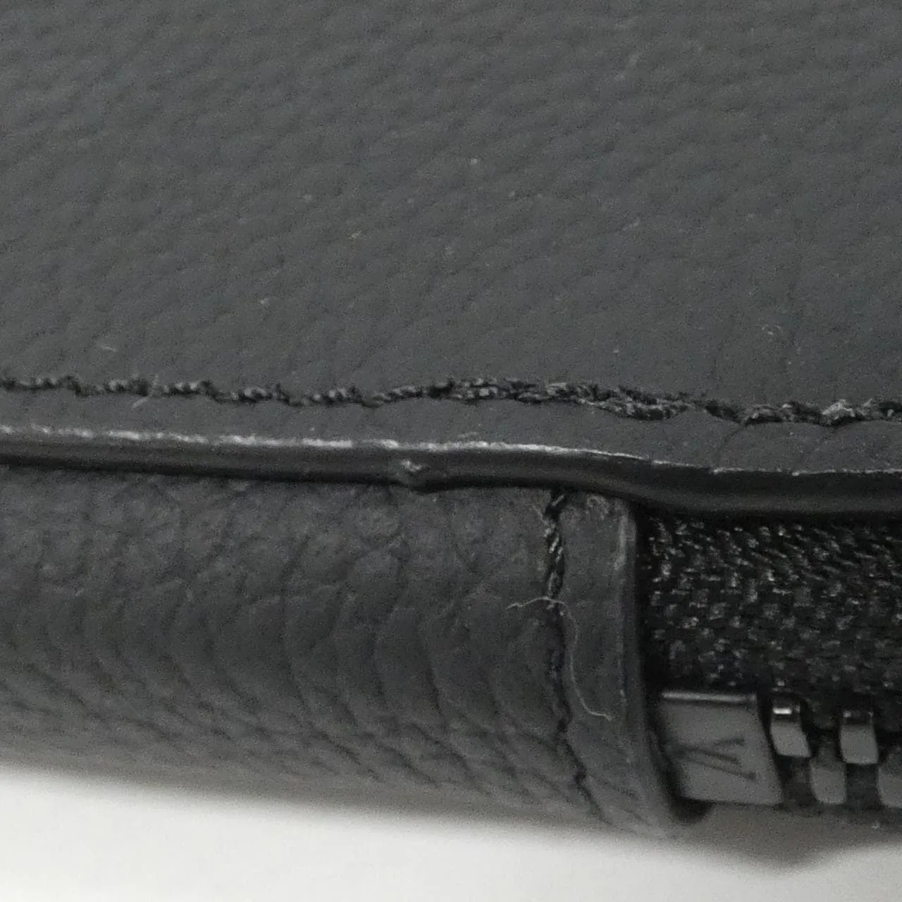 LOUIS VUITTON M57089 肩背包 羊皮 4