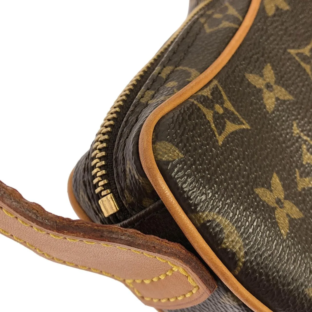 LOUIS VUITTON Pochette M51510 肩背包 Monogram 5