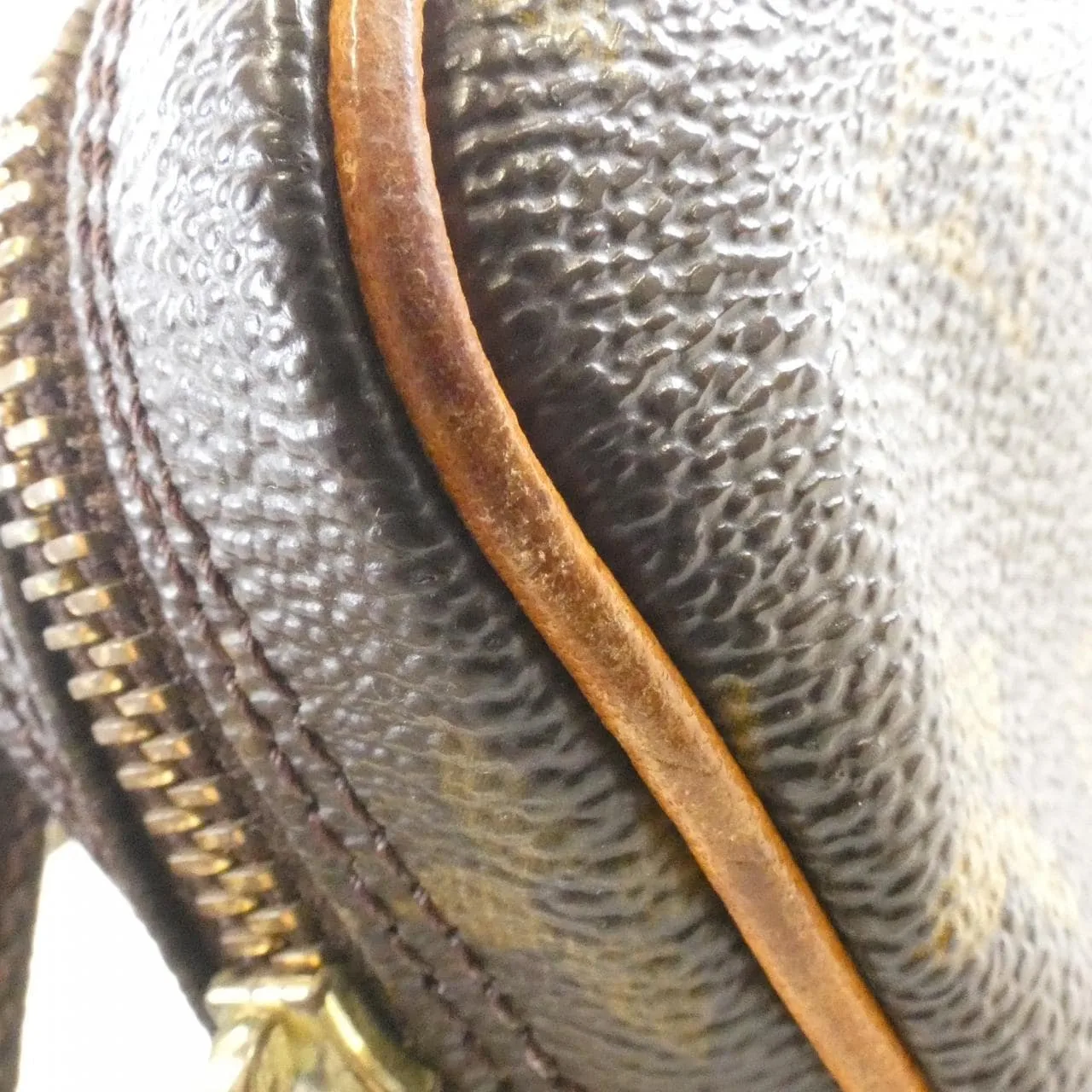 LOUIS VUITTON M51828 Shoulder Monogram Black Monogram Rank B - Thumbnail 6