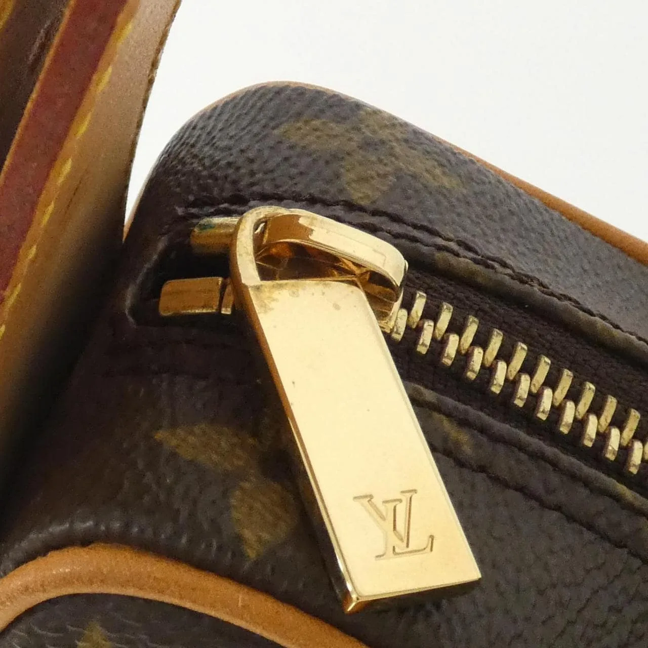 LOUIS VUITTON M51511 肩背包 Monogram 3