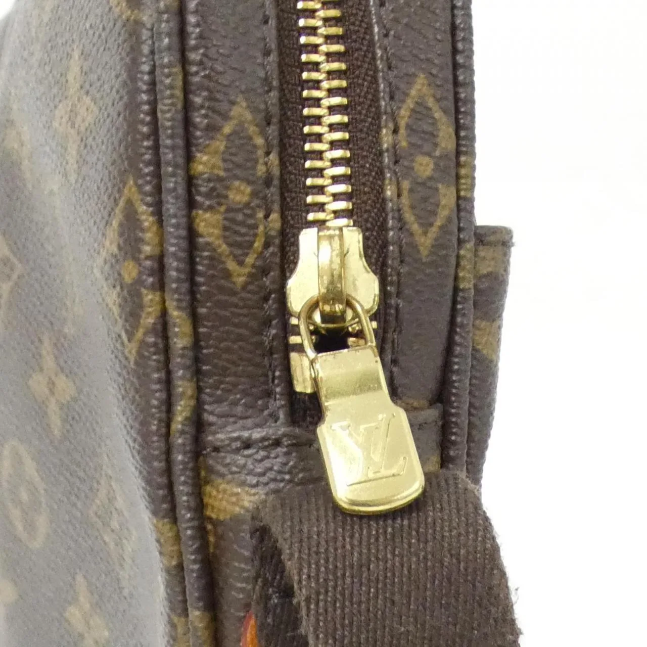 LOUIS VUITTON Trotteur M97037 Shoulder Monogram 5