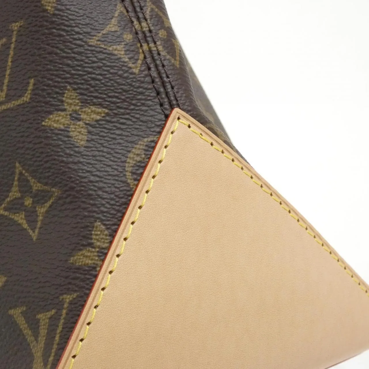LOUIS VUITTON M47134 肩背包 Monogram 4