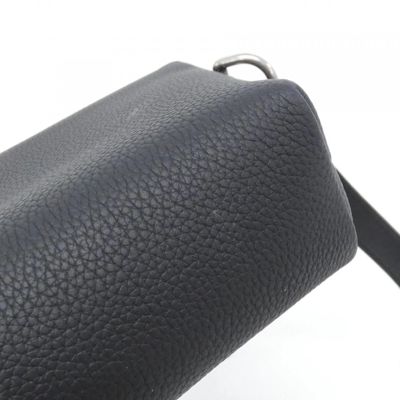 LOUIS VUITTON M12618 Shoulder Canvas 3