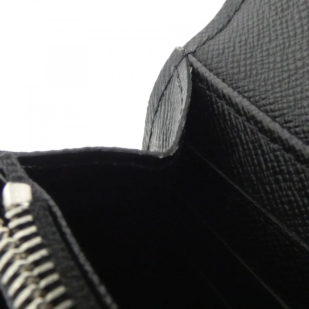 LOUIS VUITTON Twist M68309 銀包 Epi 5