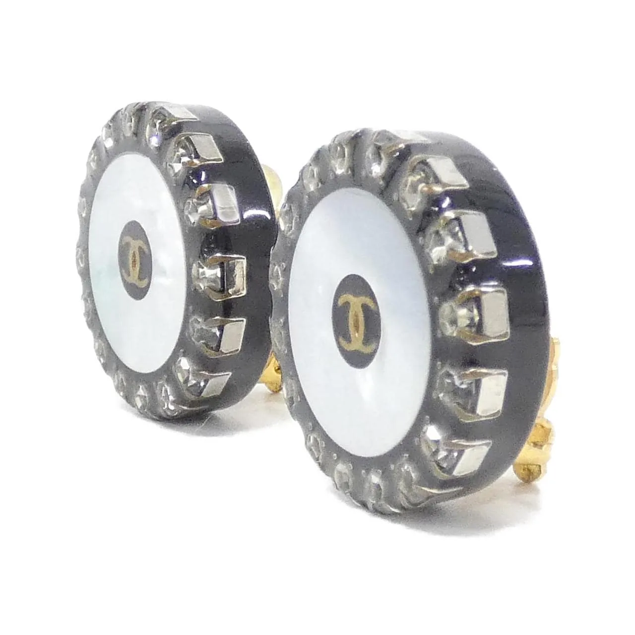 CHANEL Accessories 2