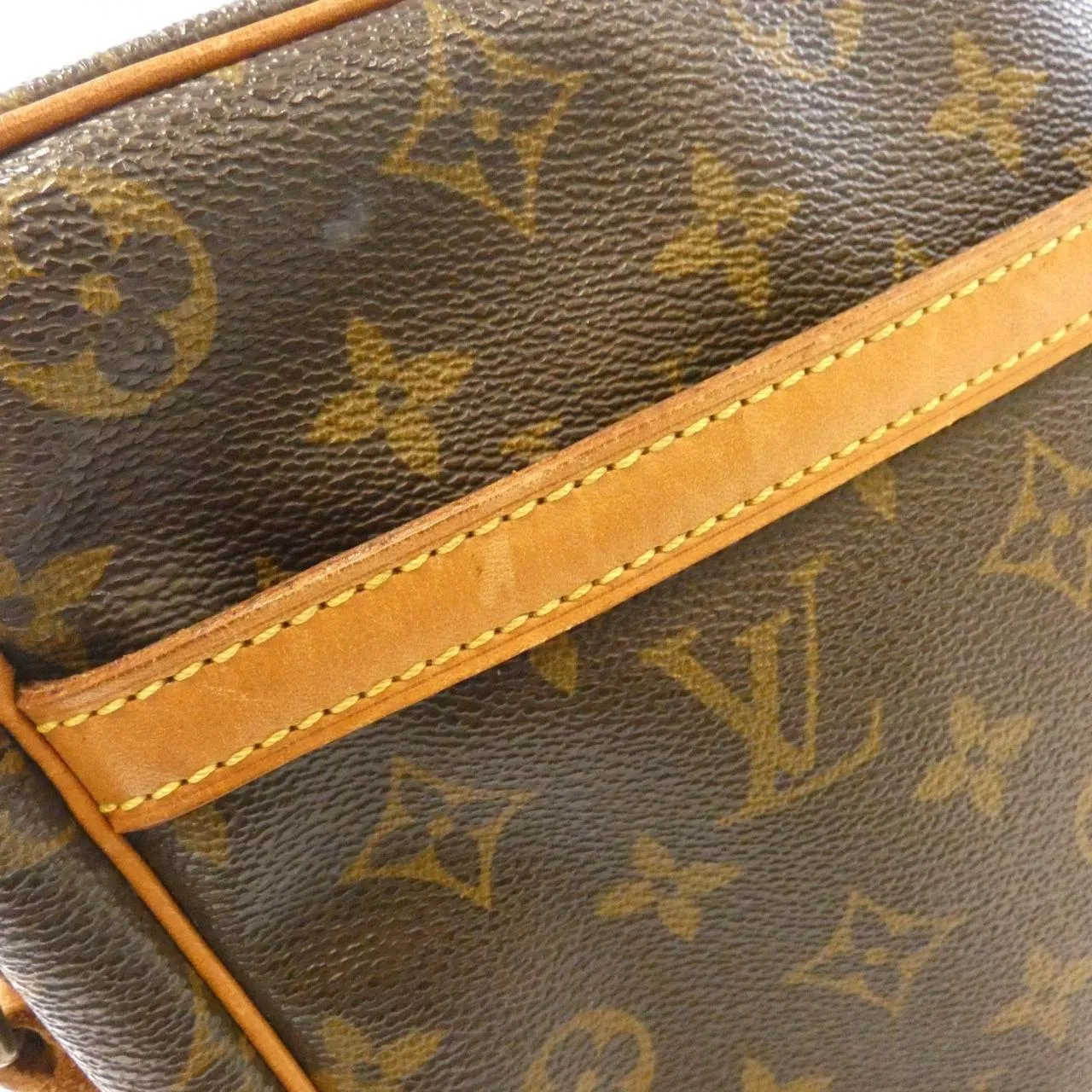 LOUIS VUITTON Trocadéro M51272 Shoulder Monogram 5