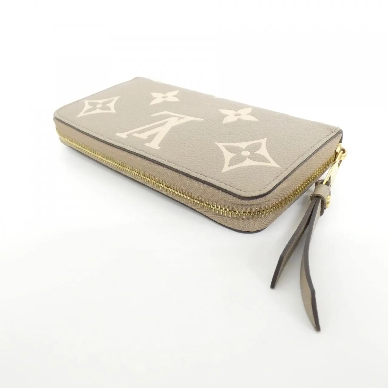 LOUIS VUITTON M69794 Wallet Monogram 2