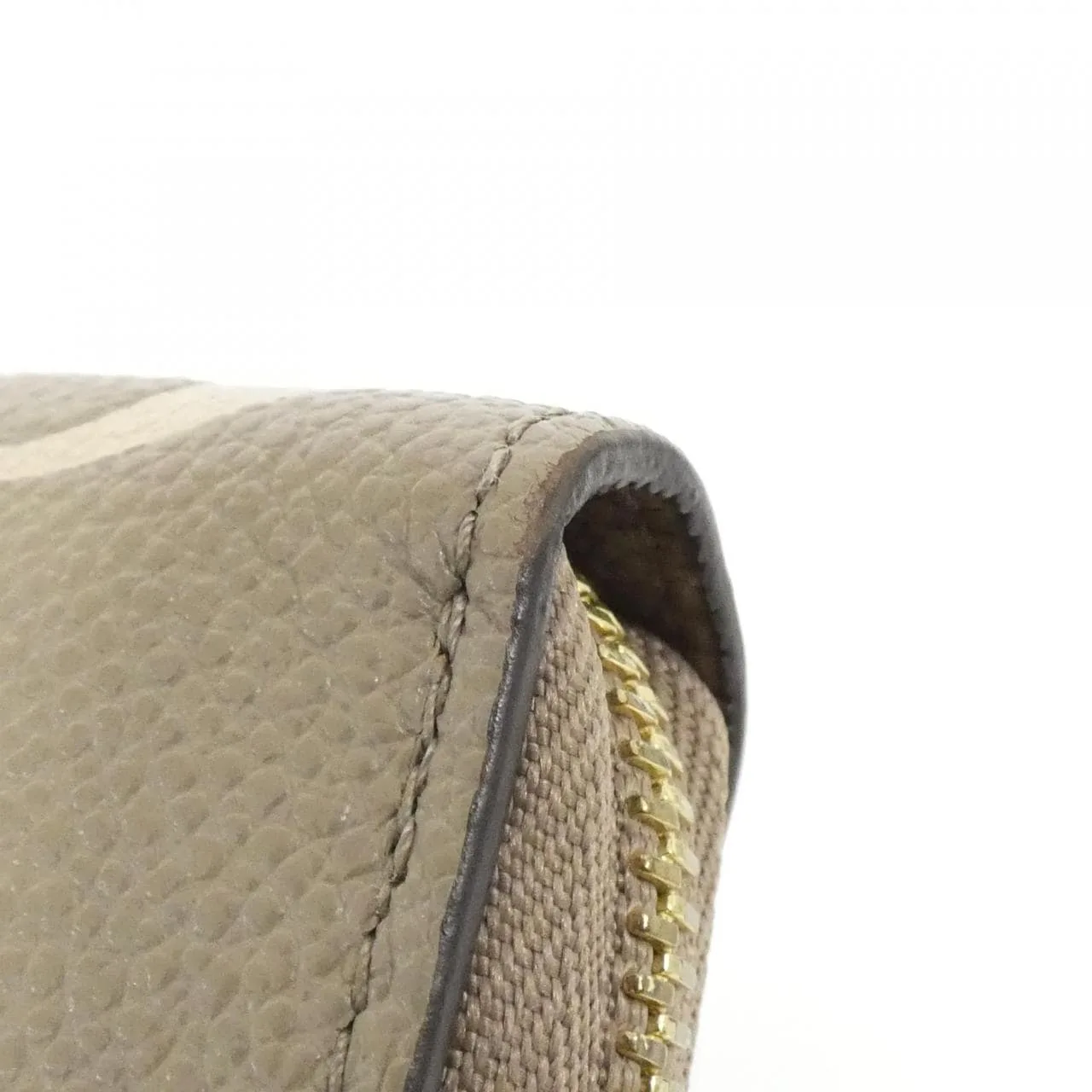LOUIS VUITTON M69794 Wallet Monogram 3