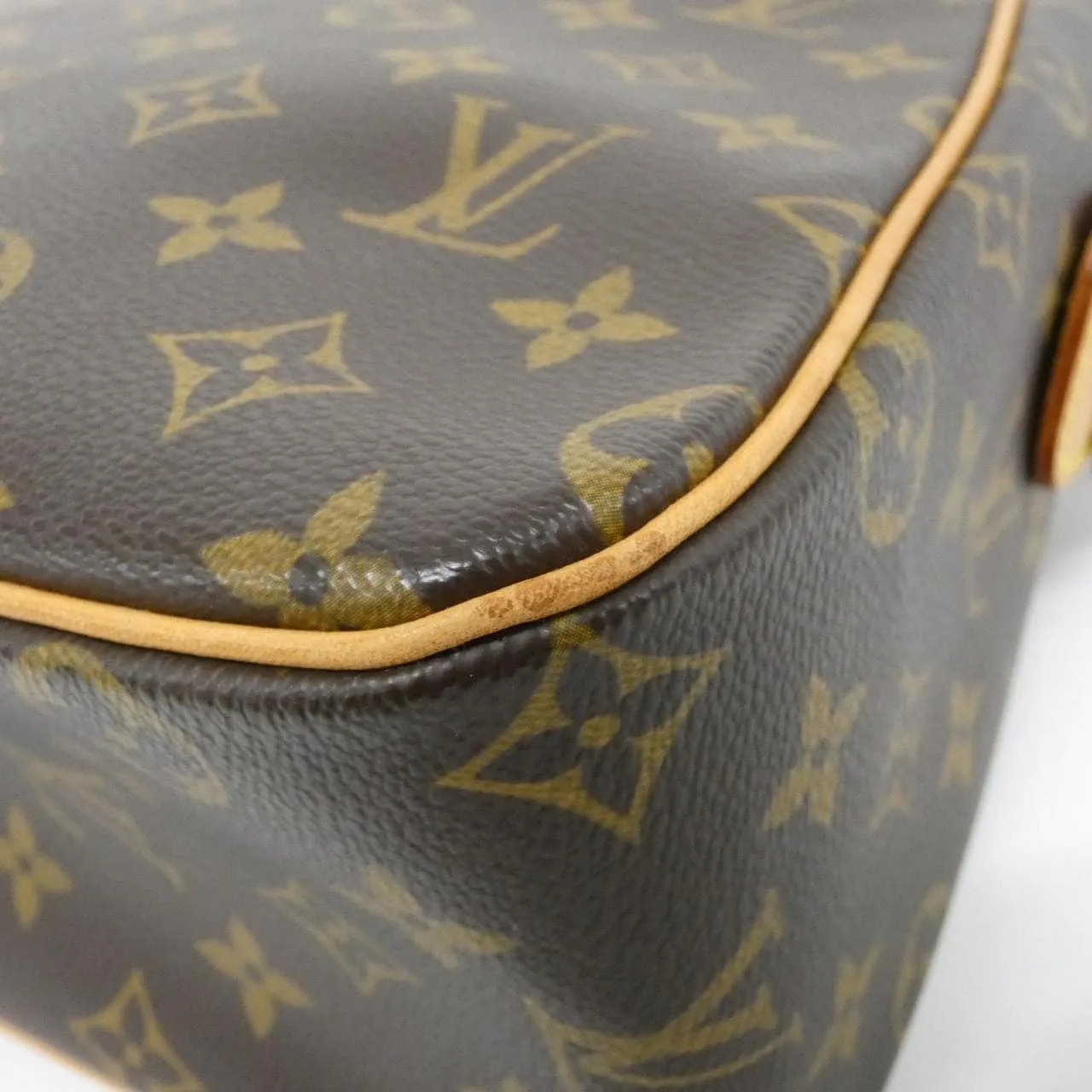 LOUIS VUITTON Viva Cité M51163 Shoulder Monogram 3