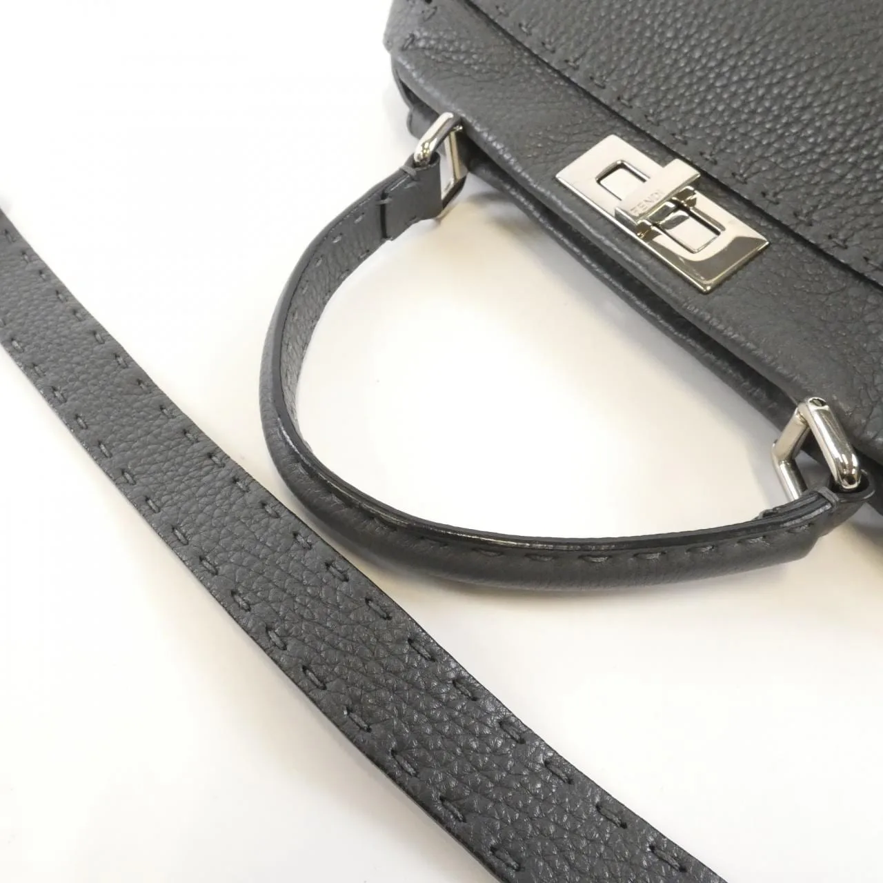 FENDI Peekaboo 8BN290 Q0J Handbag 黑色 中古品A - 縮圖 6