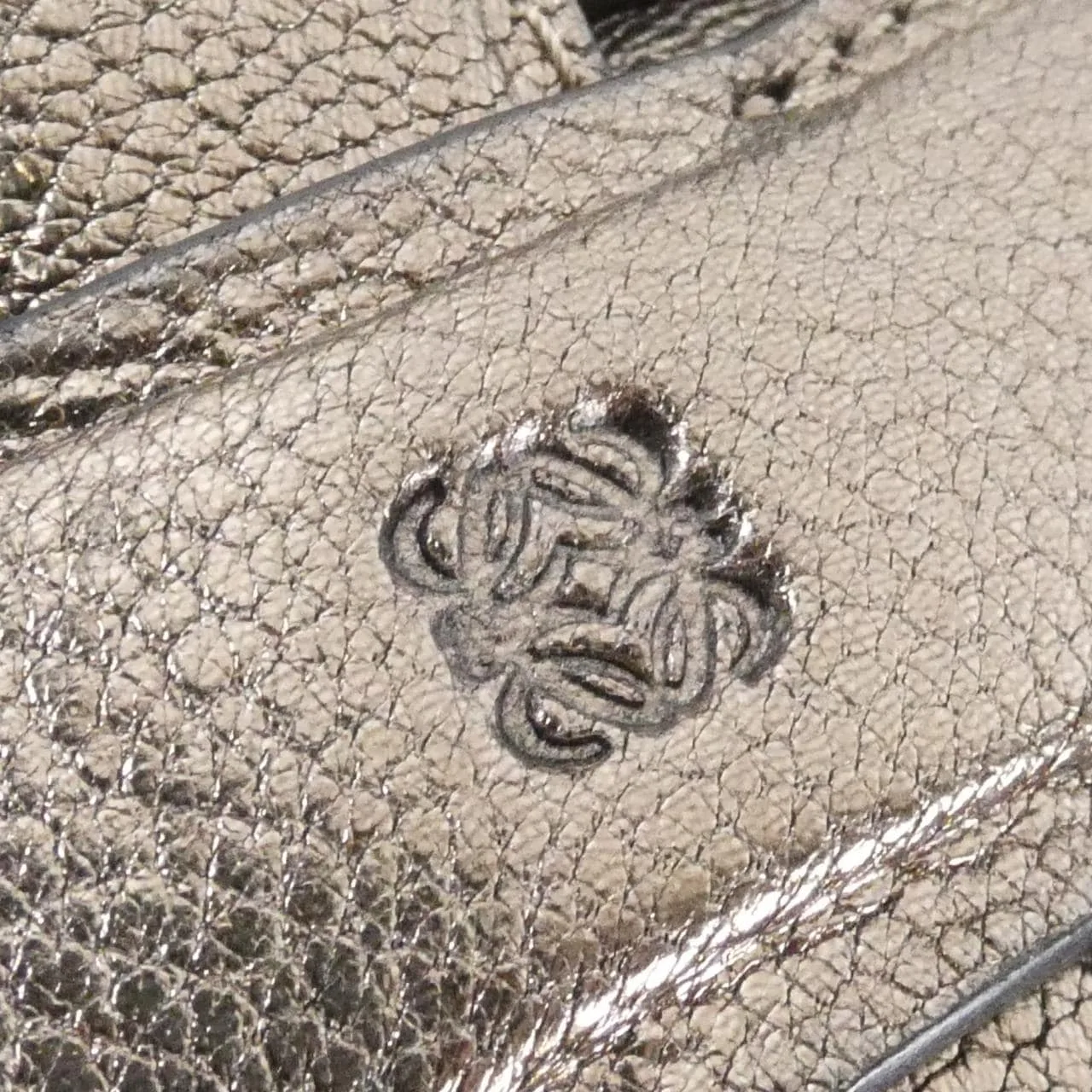 LOEWE 329 70 D38 Handbag Leather Black Leather - Thumbnail 5