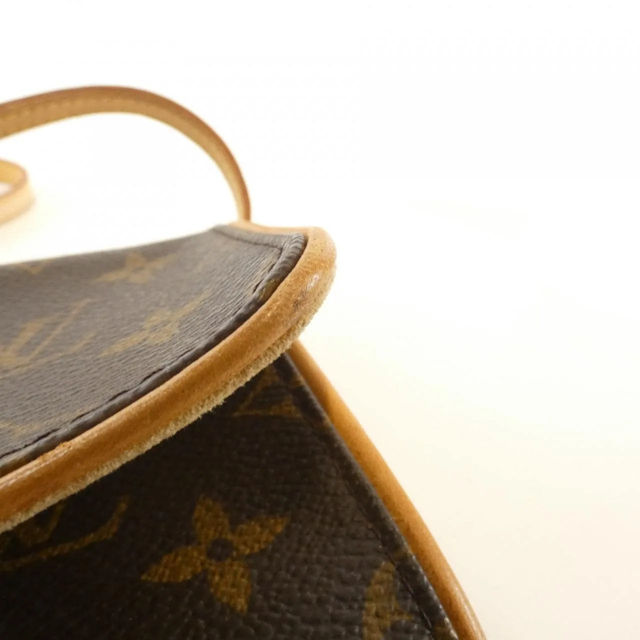 LOUIS VUITTON Pochette M51852 Shoulder Monogram 5