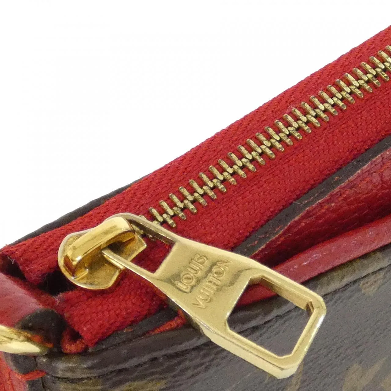LOUIS VUITTON M41638 肩背包 Monogram 4