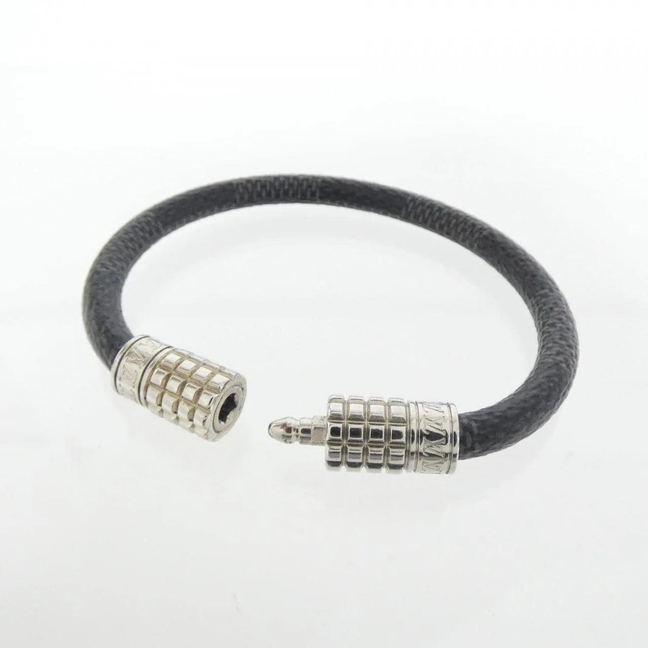 LOUIS VUITTON M6626E 配飾 Damier 3