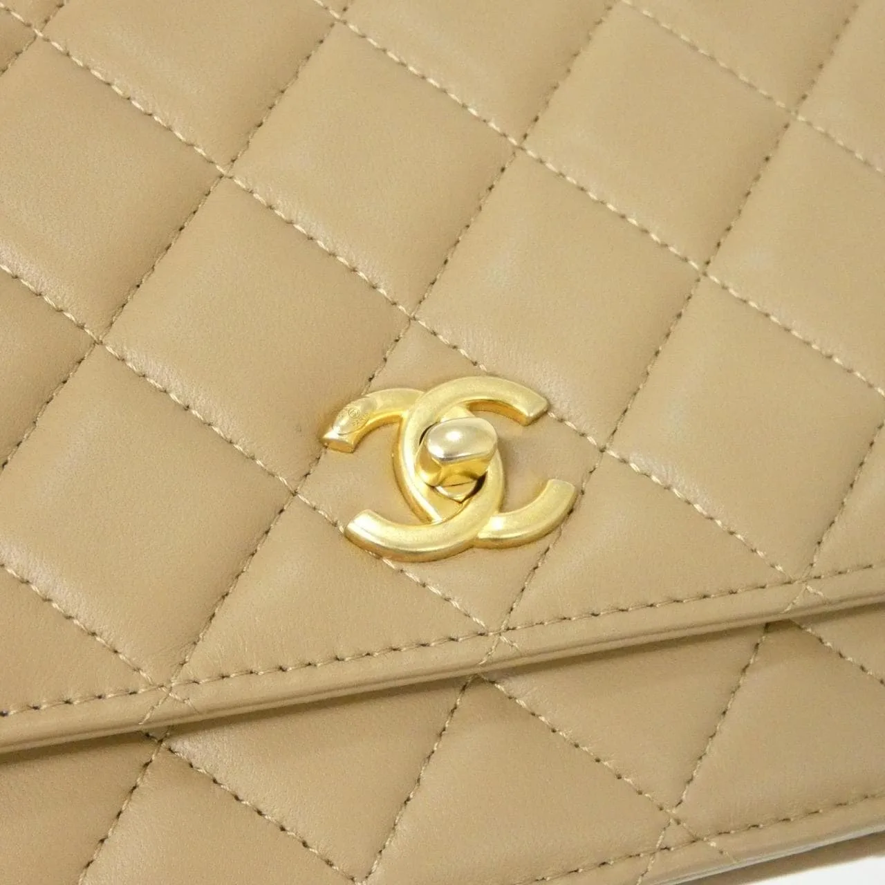 CHANEL Timeless Classic AP1450 Wallet Lambskin 4