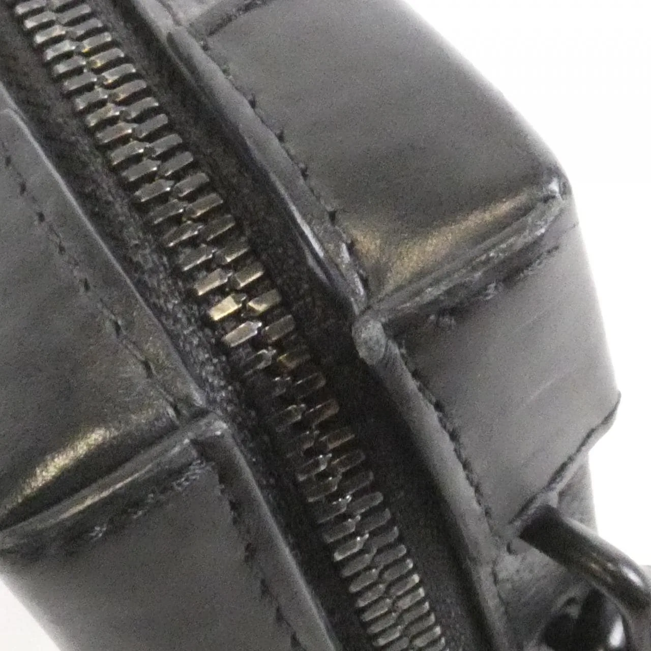 LOUIS VUITTON Soft Trunk M69838 肩背包 Monogram 5