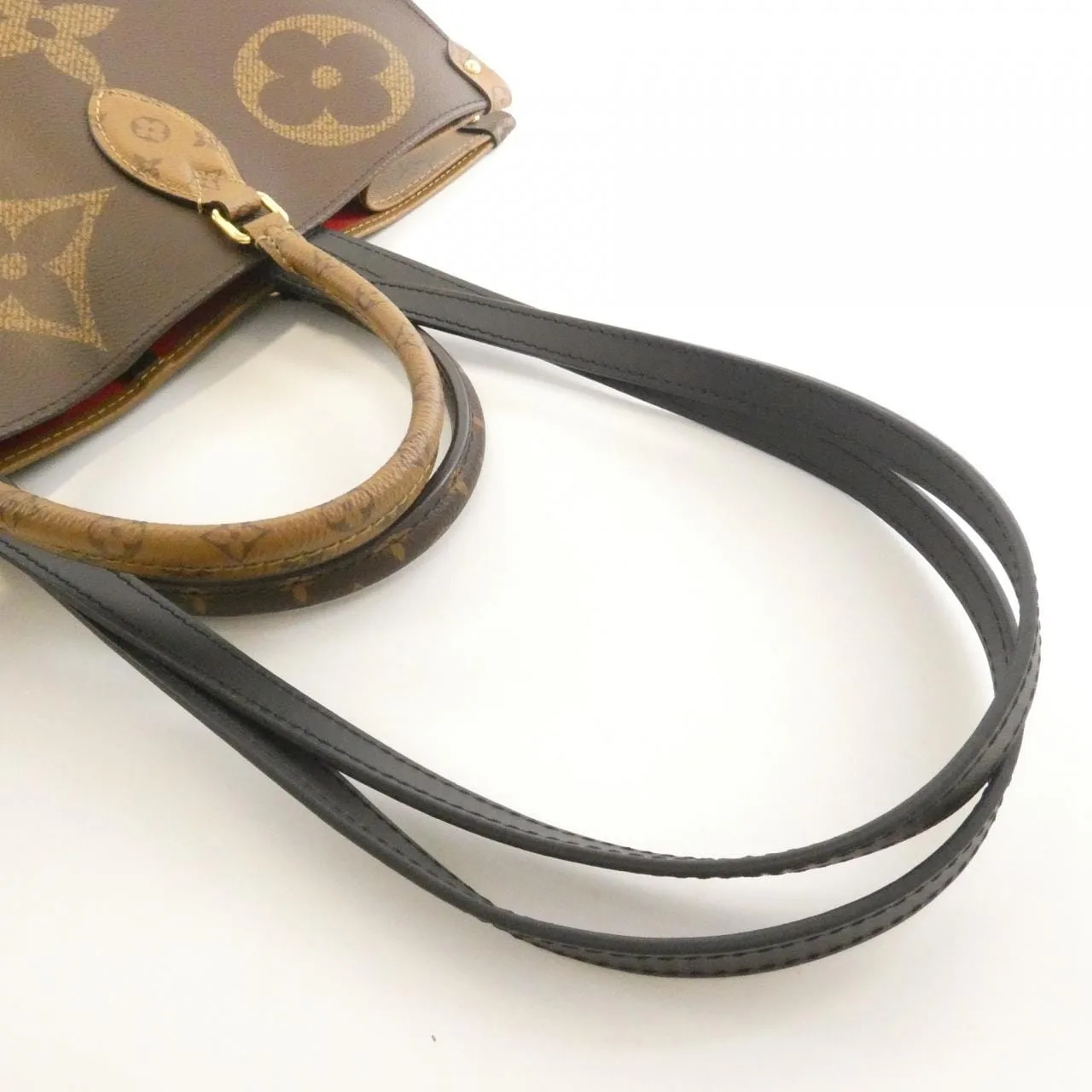 LOUIS VUITTON OnTheGo M45320 Handbag Monogram 4