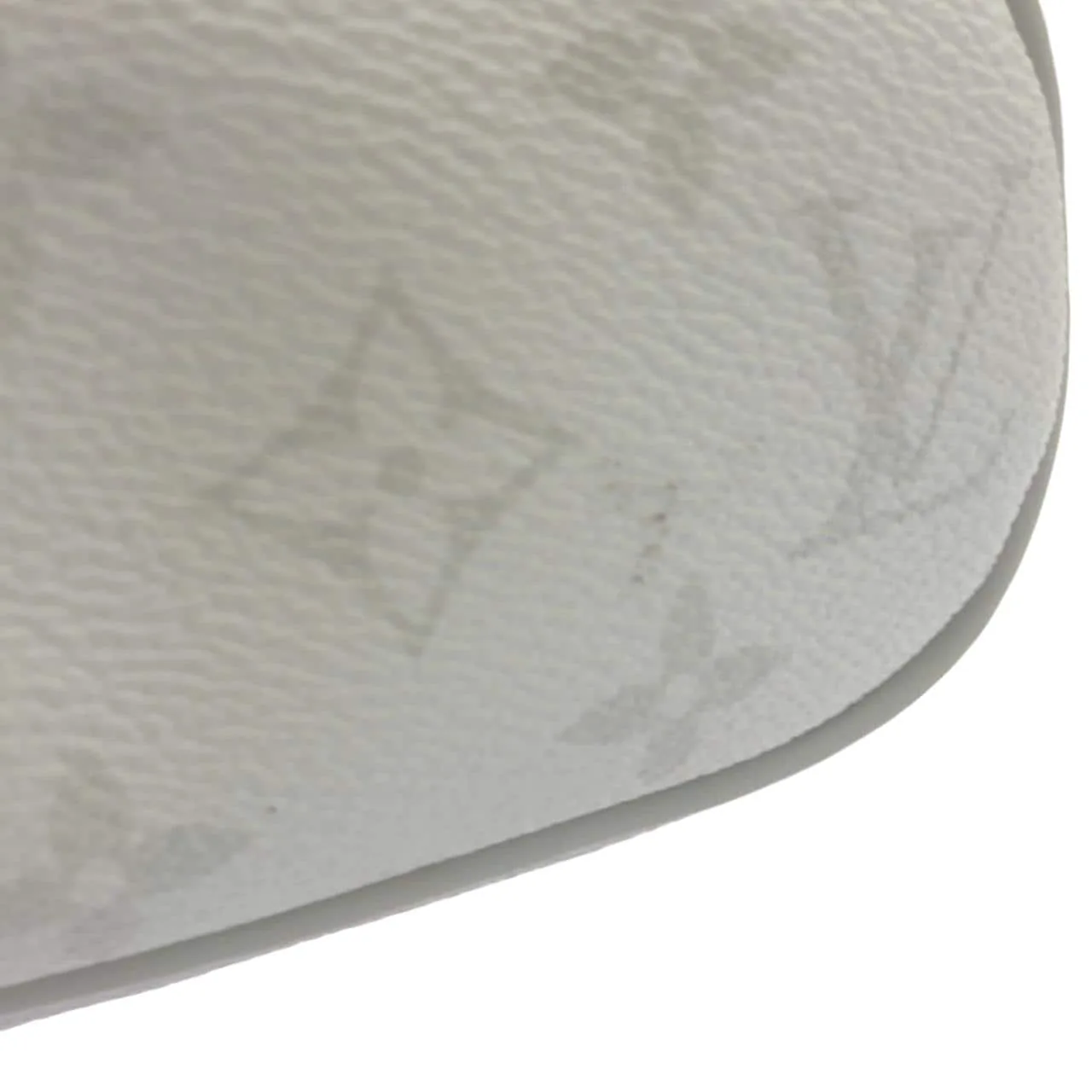 LOUIS VUITTON M44629 肩背包 Monogram 3