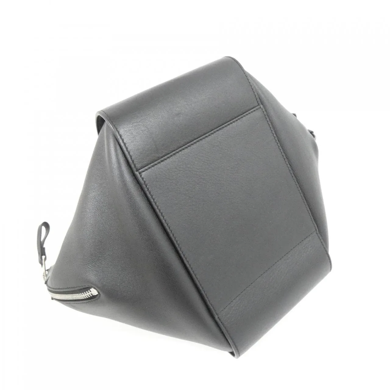 LOEWE Hammock 387 30 S35 肩背包 3
