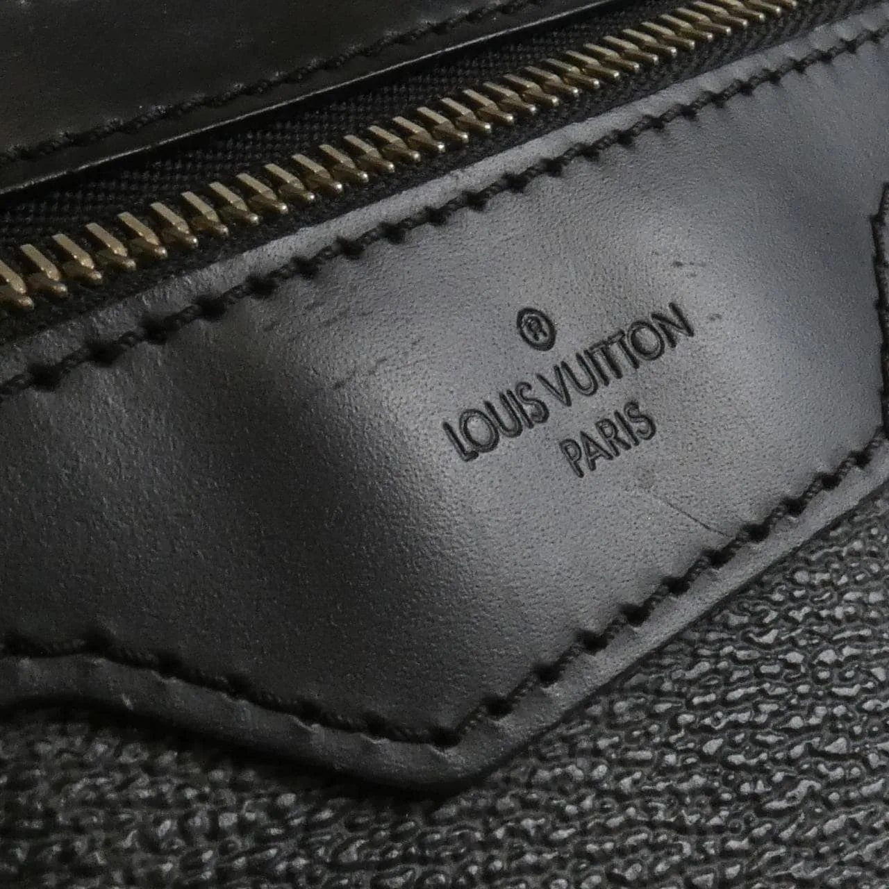 LOUIS VUITTON N58028 肩背包 Damier 4