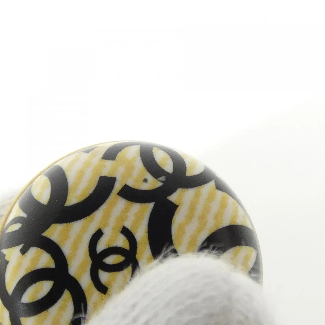 CHANEL Accessories 3
