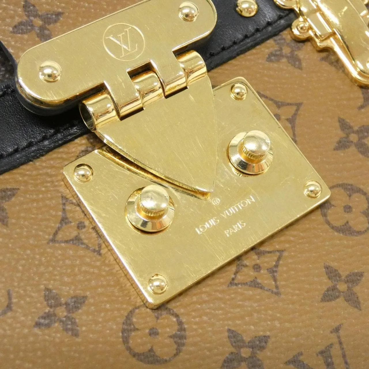 LOUIS VUITTON M43596 Shoulder Monogram 5
