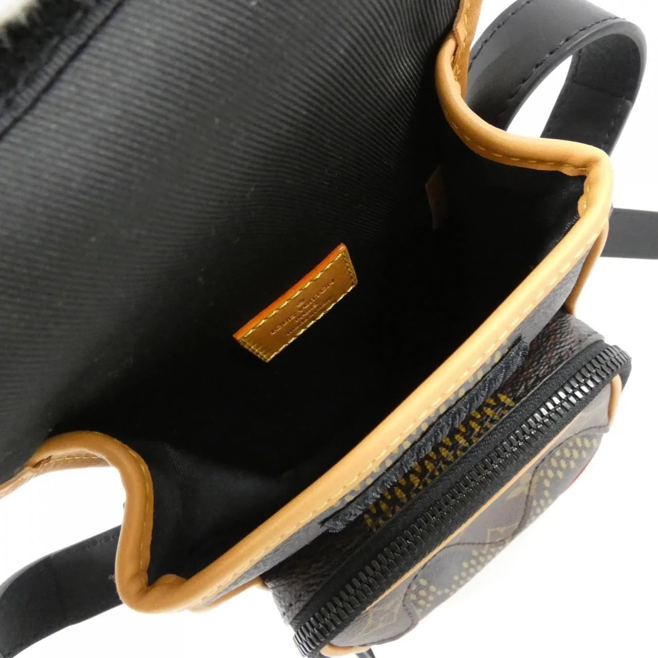 LOUIS VUITTON N40357 肩背包 Damier 5