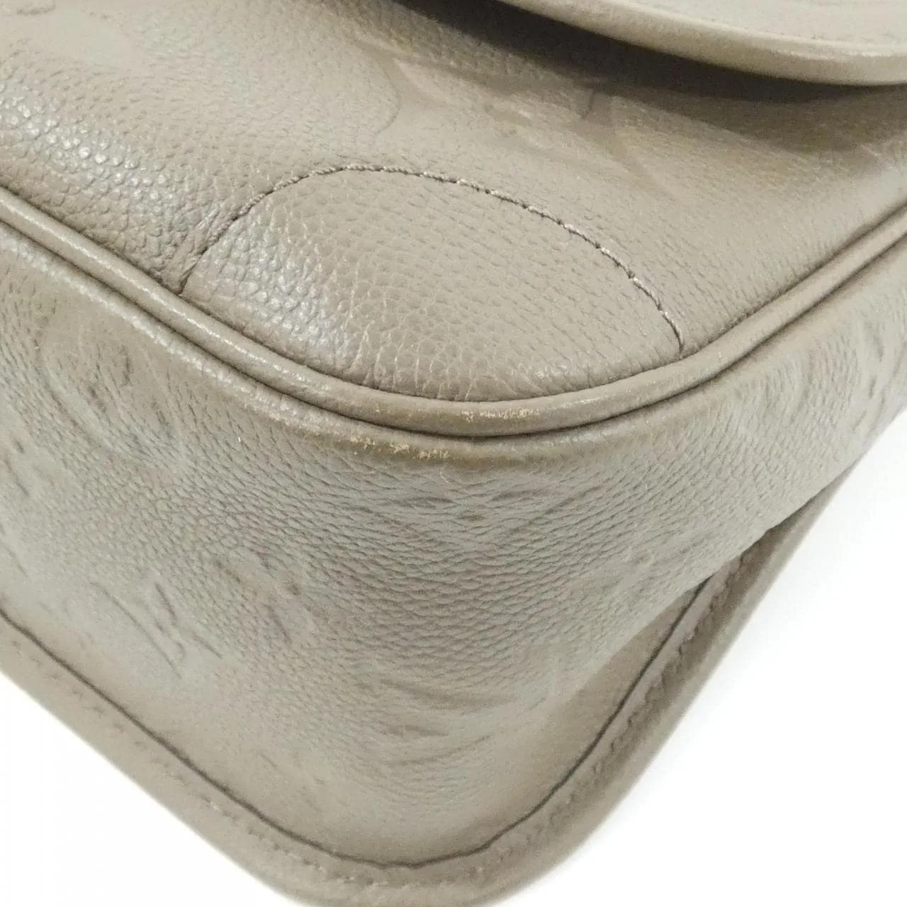 LOUIS VUITTON M15049 Shoulder Monogram 3