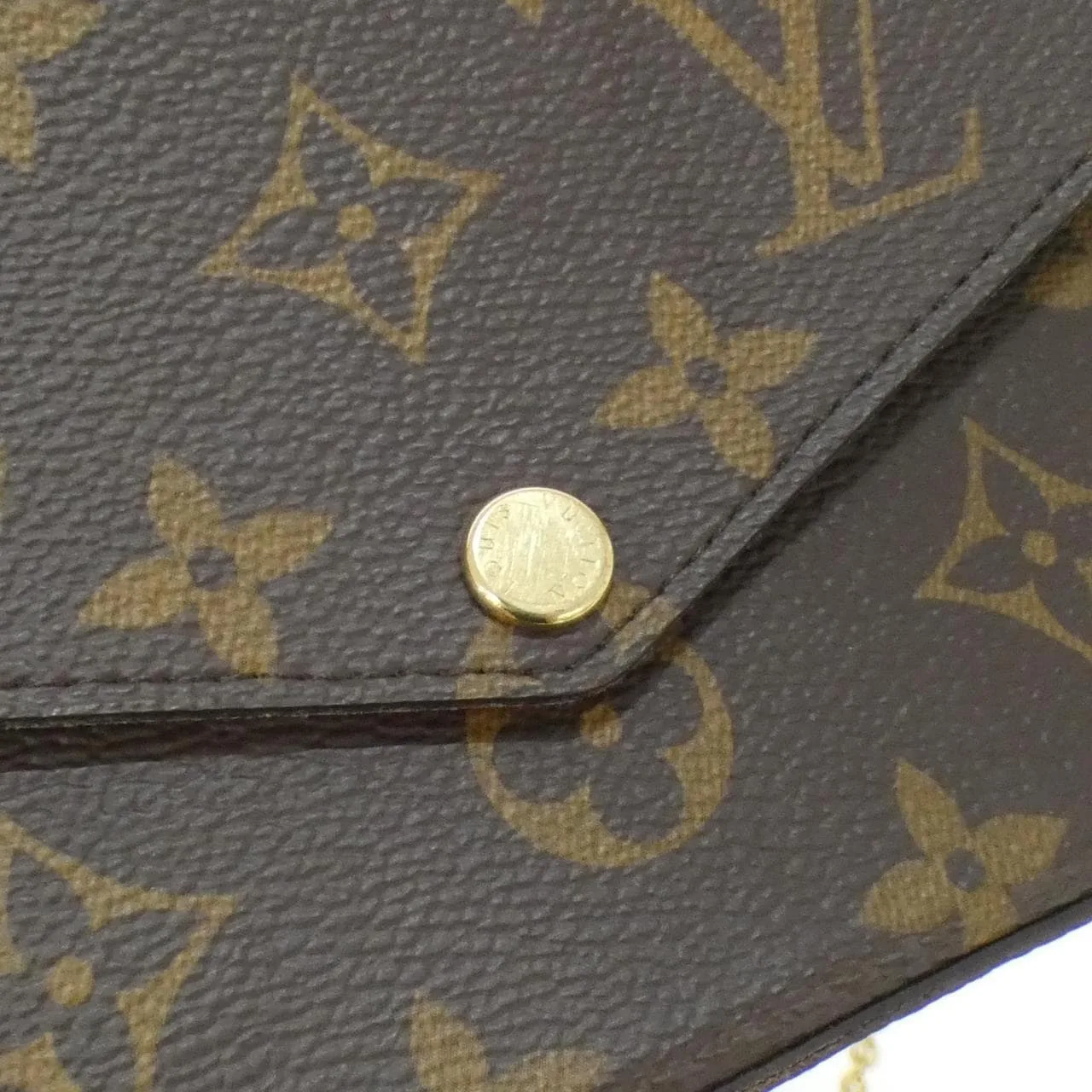 LOUIS VUITTON Pochette M81896 Shoulder Monogram 4