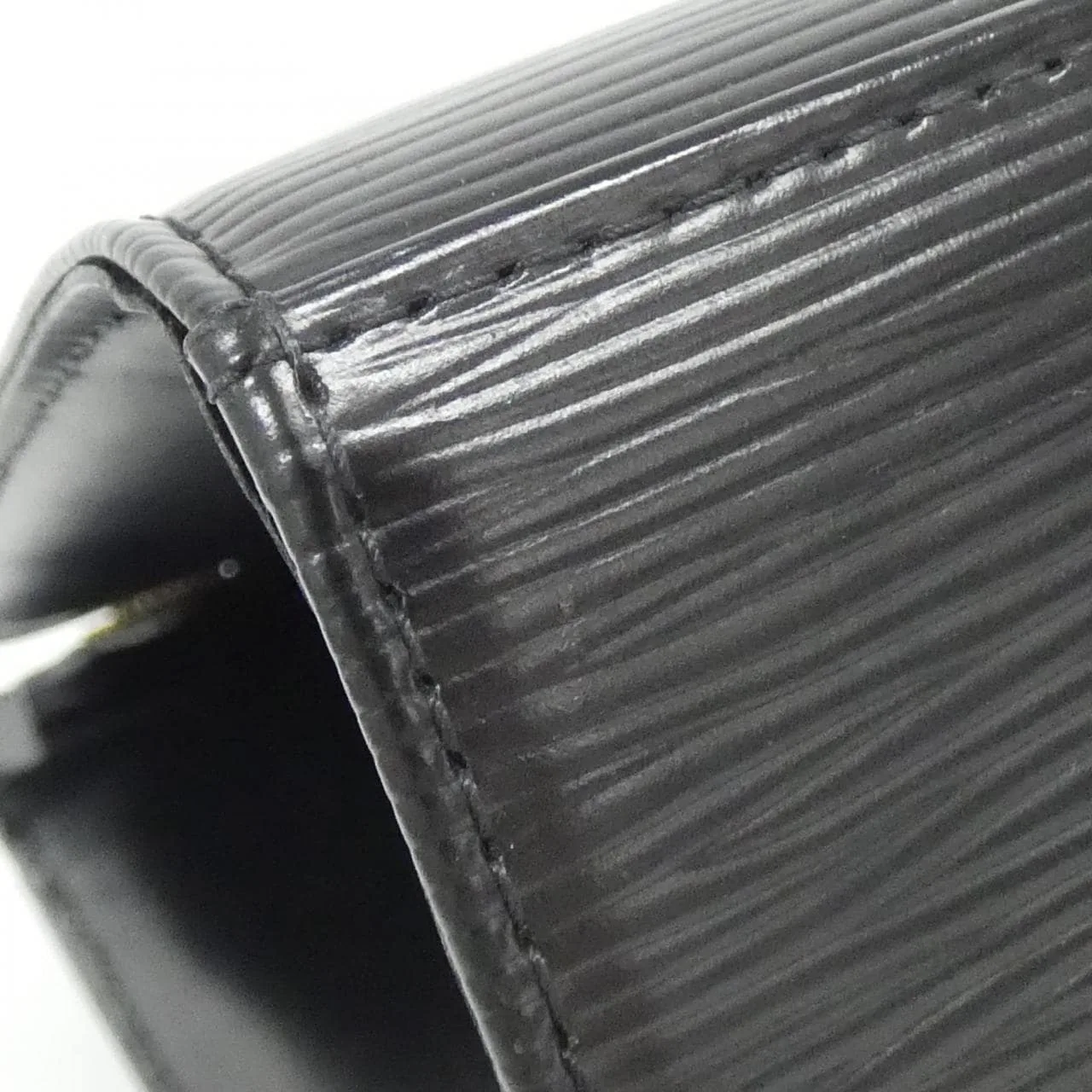 LOUIS VUITTON M52492 肩背包 Epi 3