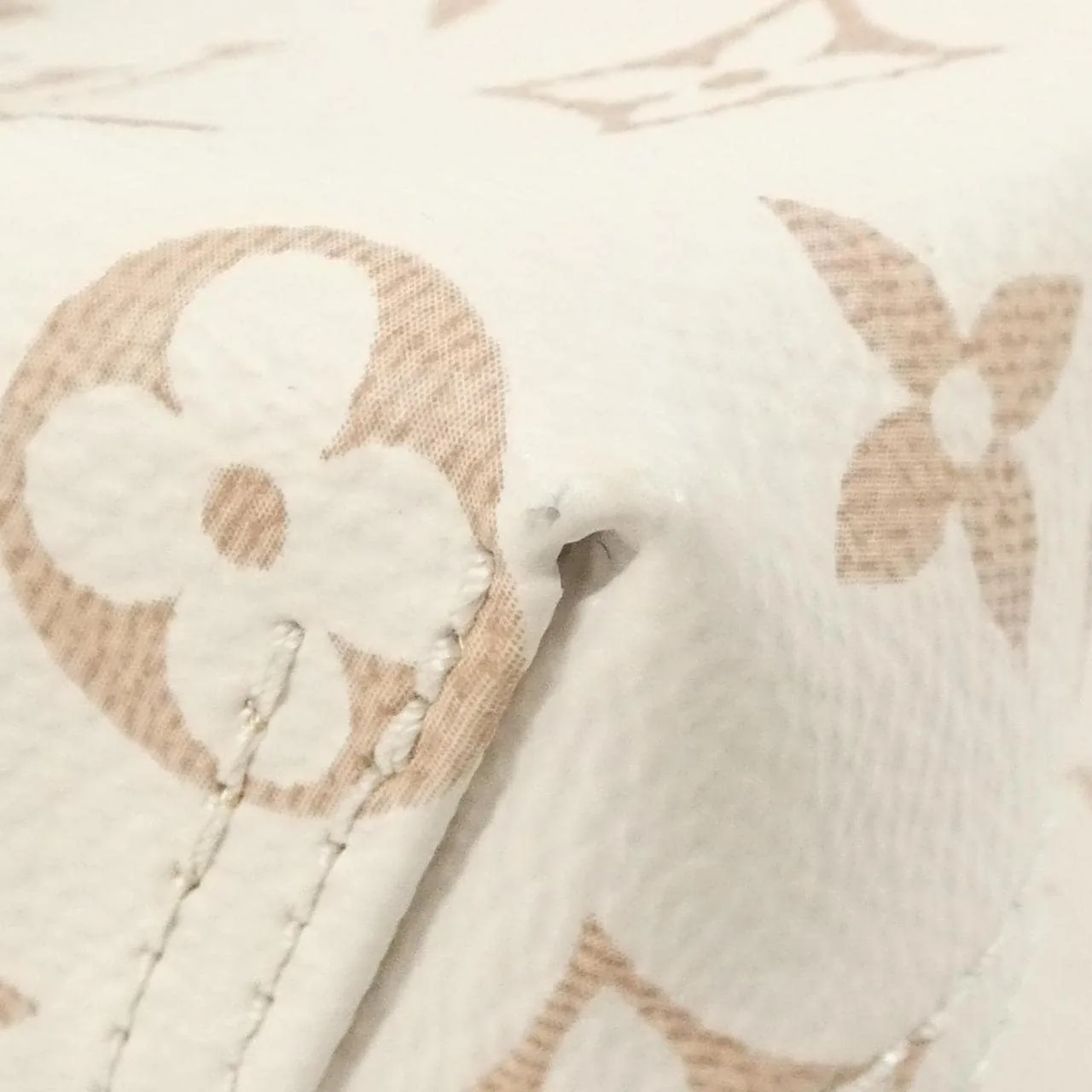 LOUIS VUITTON M24408 Shoulder Monogram 3