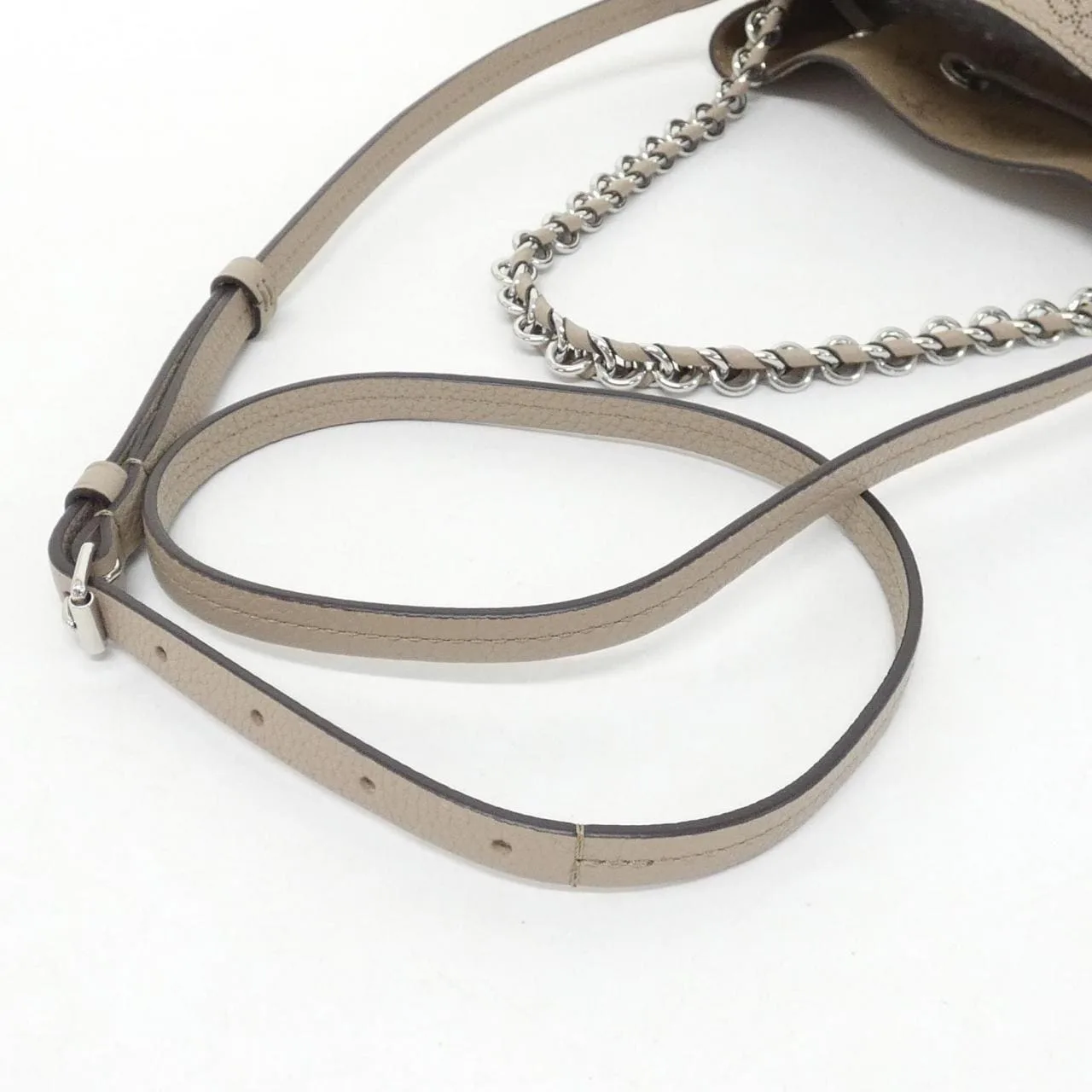 LOUIS VUITTON Mahina M57201 肩背包 4
