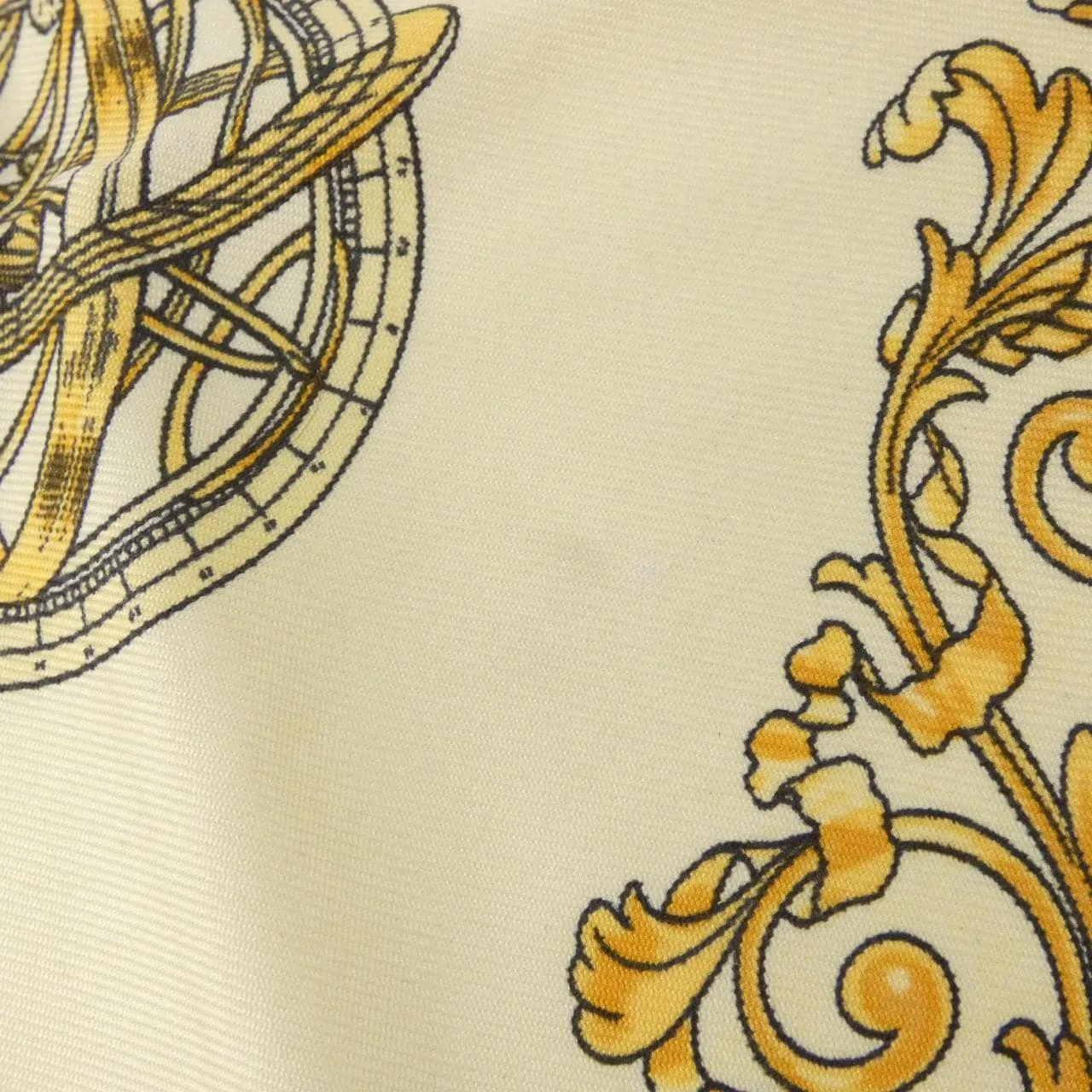 HERMES Scarf 黑色 中古品A - 縮圖 3