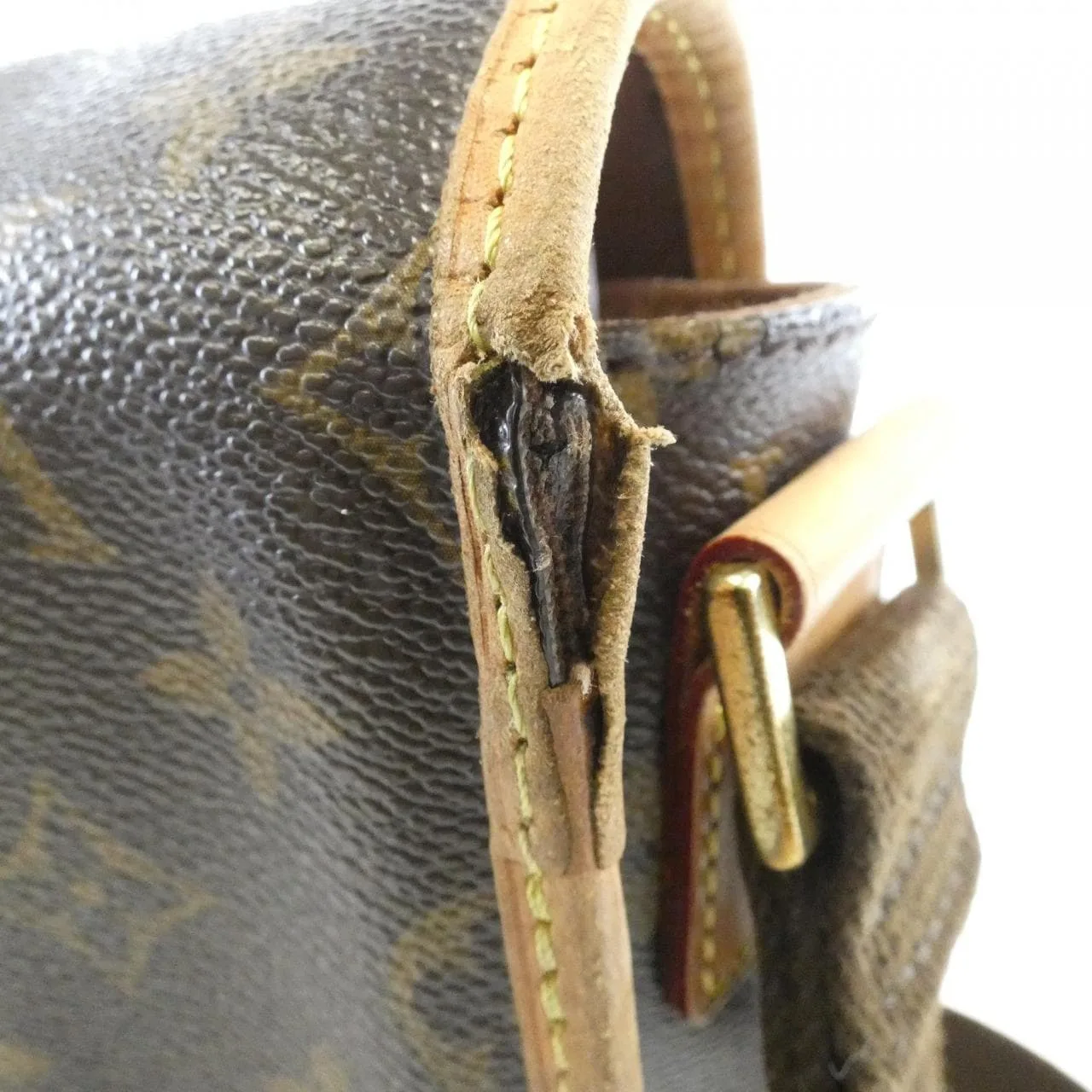 LOUIS VUITTON M40106 Shoulder Monogram 黑色 Monogram 中古品B - 縮圖 4