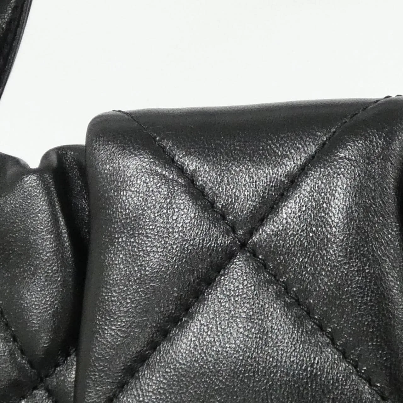 CHANEL AS5851 Handbag Lambskin 黑色 羊皮 中古品A - 縮圖 5