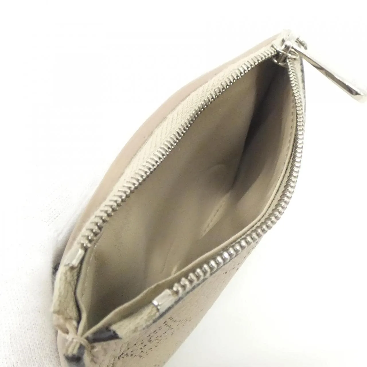 LOUIS VUITTON Mahina M82680 銀包 黑色 中古品A - 縮圖 6