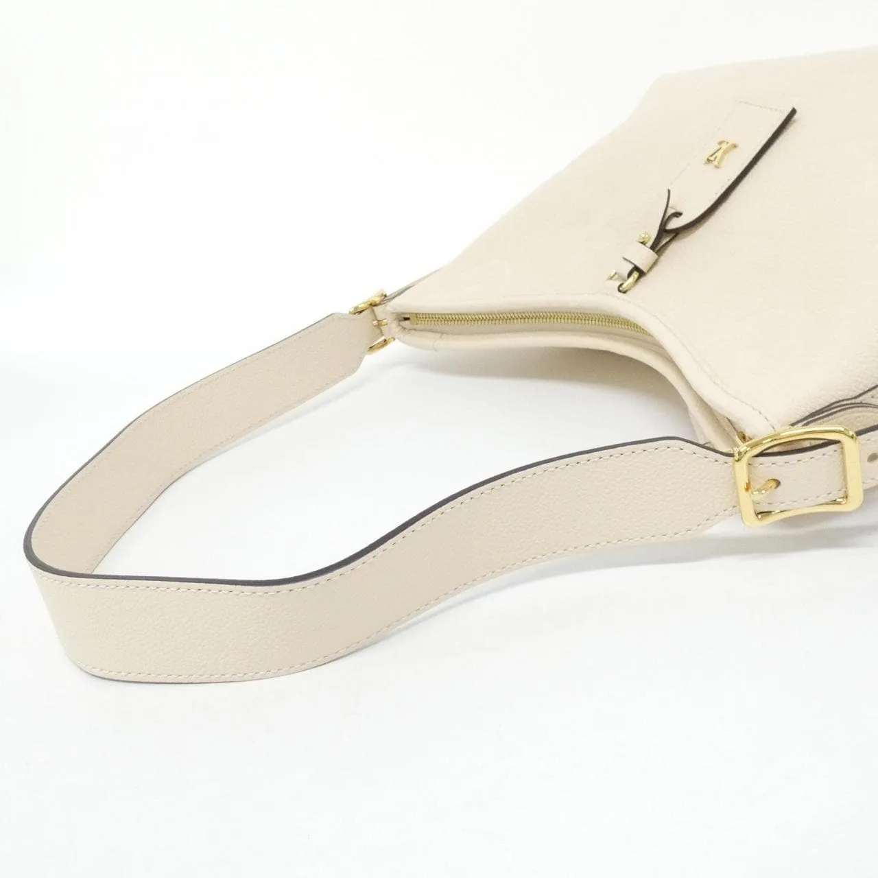 LOUIS VUITTON M46293 Shoulder Monogram 4