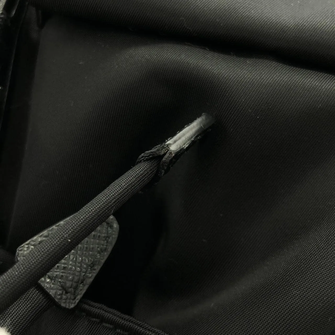 PRADA 1BZ811 背包 黑色 中古品A - 縮圖 5